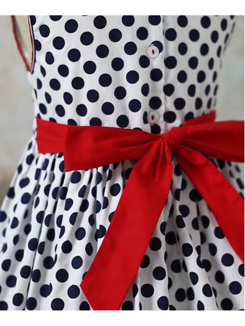 Girls Pettigirl Polka Dot Smocked Dress Size 8 White Navy Red - Picture 4 of 8